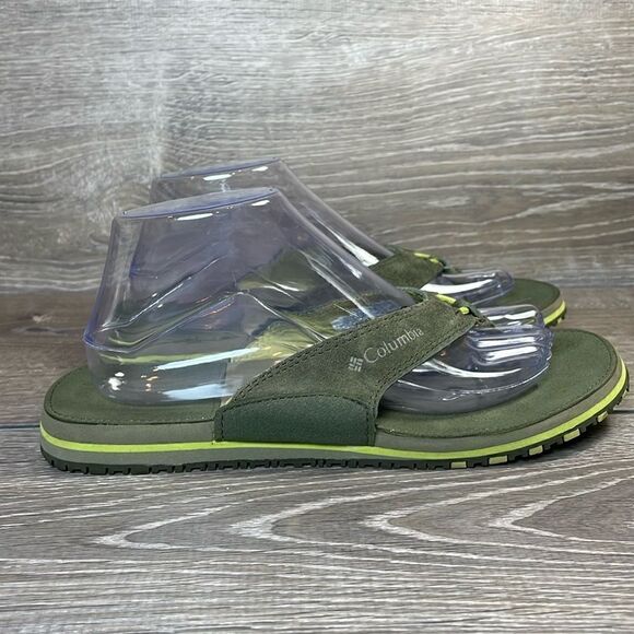 Columbia Solna II Women’s Size 9 Soft Green Leather Thong Flip Flop Sandals - Picture 1 of 11
